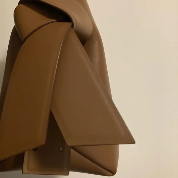 Acne Mini Musubi - Picture 5 of 9